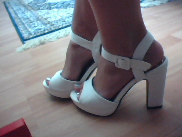 http://images.plurk.com/5d66dfe977fec95260fb34371f488a33.jpg