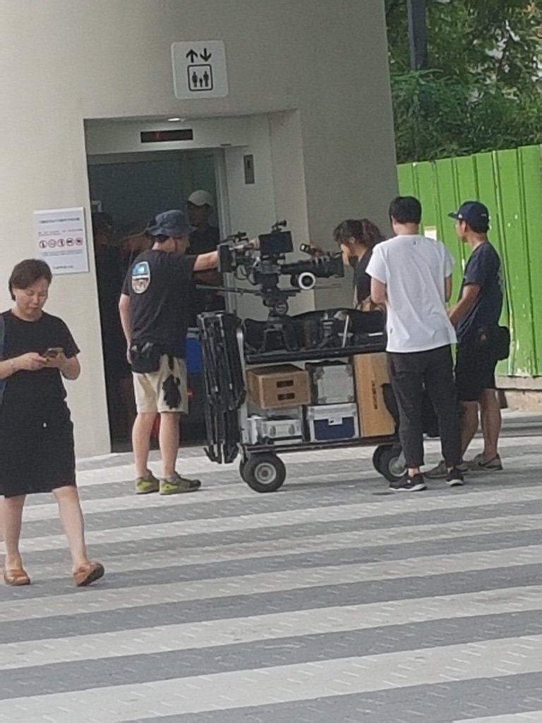 Shooting bts. Shooting bts