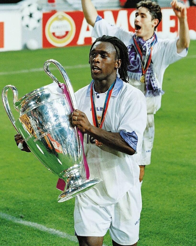 Happy birthday to Clarence Seedorf, the only player to have won the Champions  League with three clubs; Ajax 1995, Real Madrid 1998 and AC…