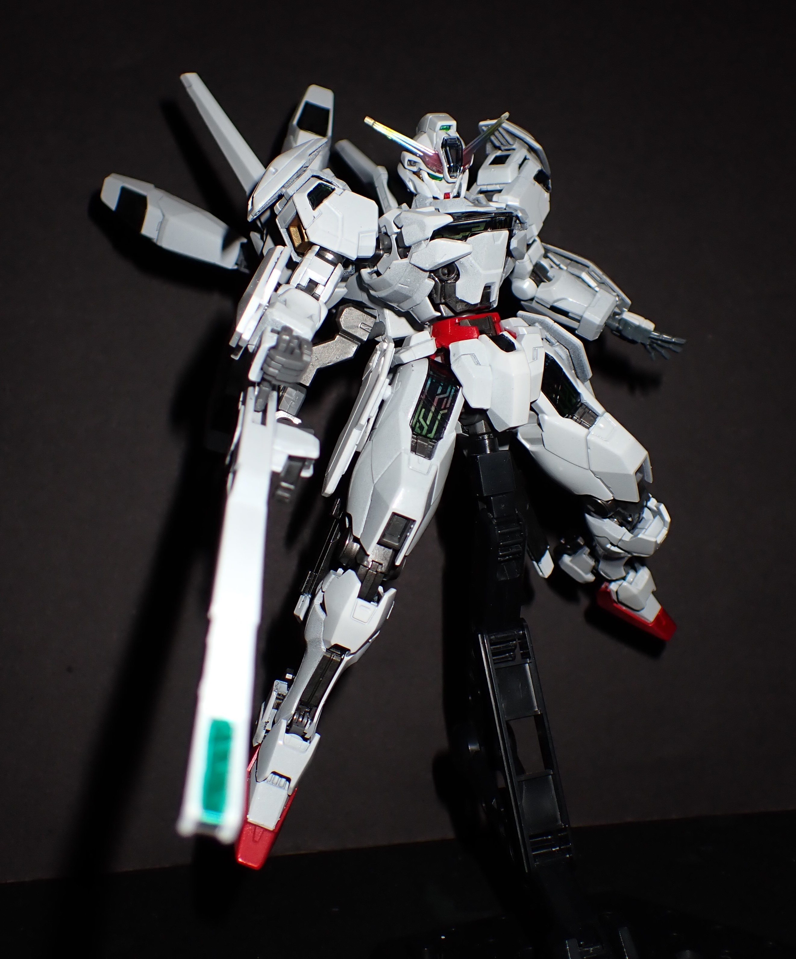 圖 HG Gundam Calibarn 異靈鋼彈