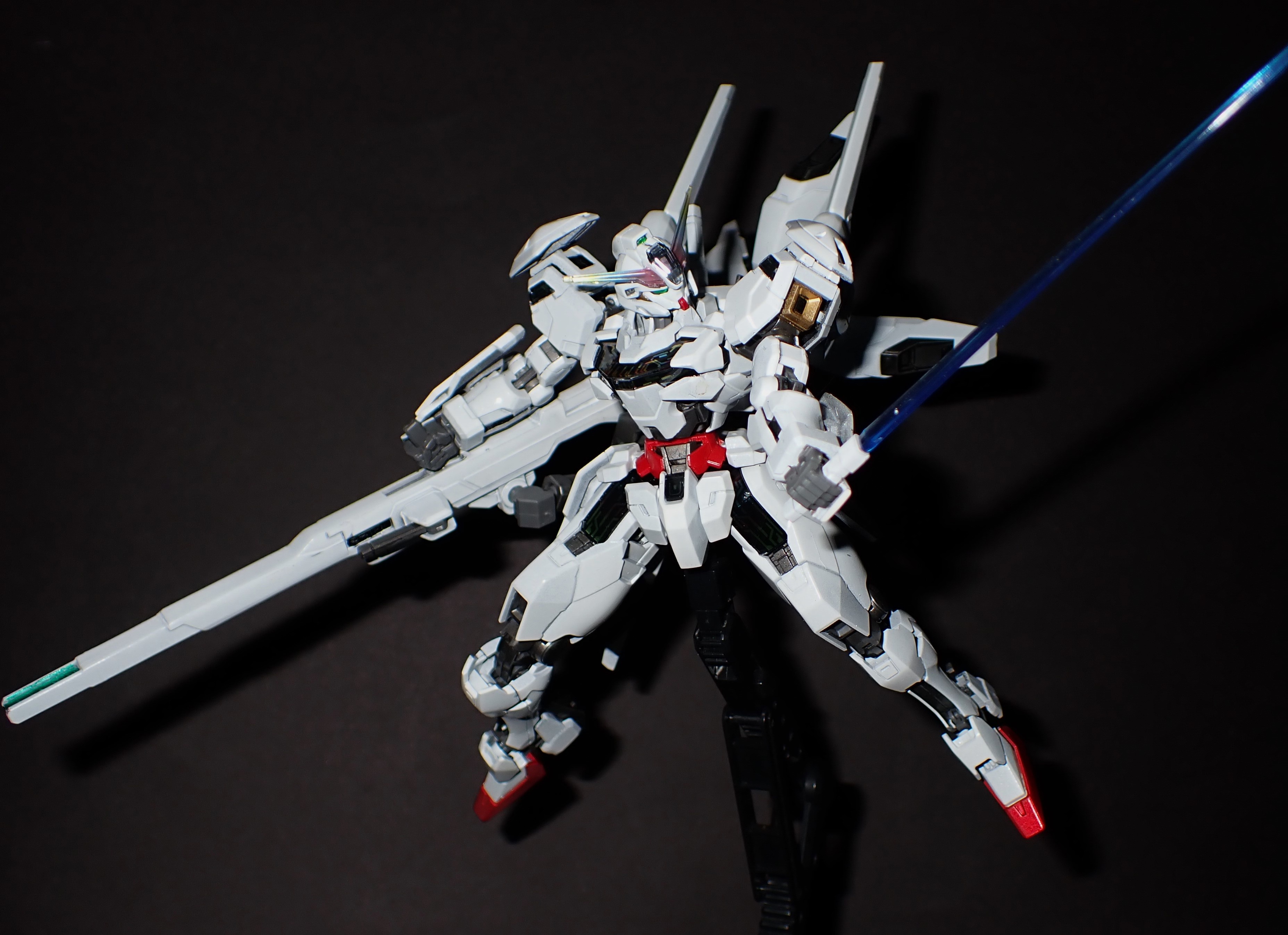 圖 HG Gundam Calibarn 異靈鋼彈