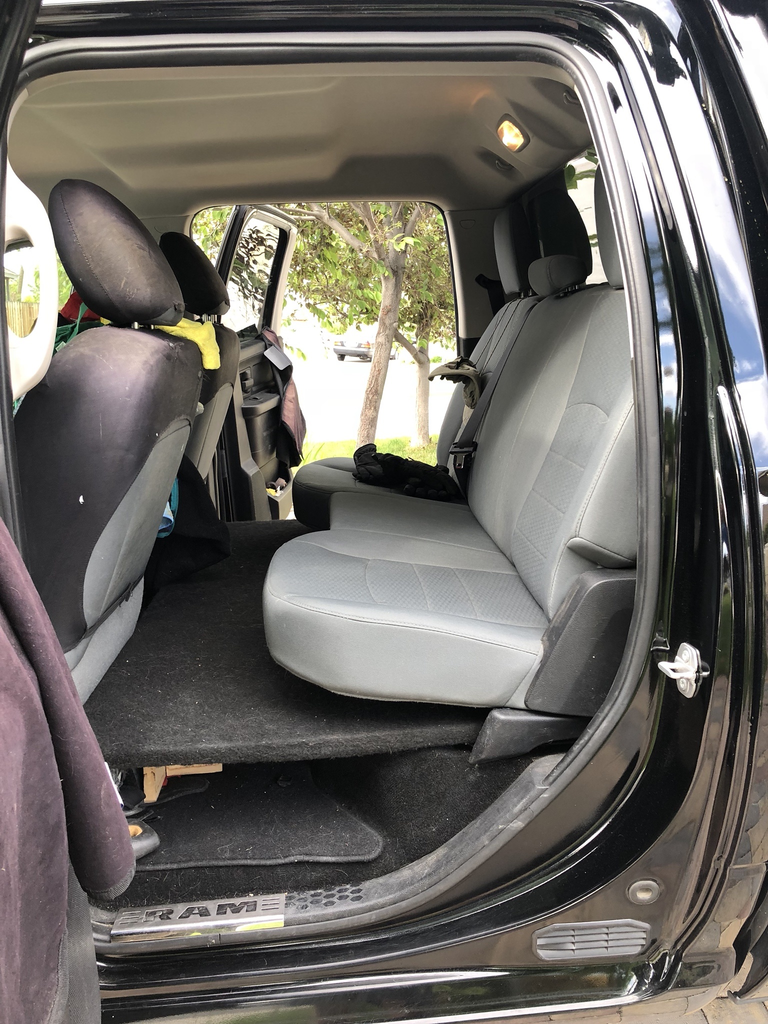 2006 Dodge Ram 1500 Rear Seat Mod | Brokeasshome.com