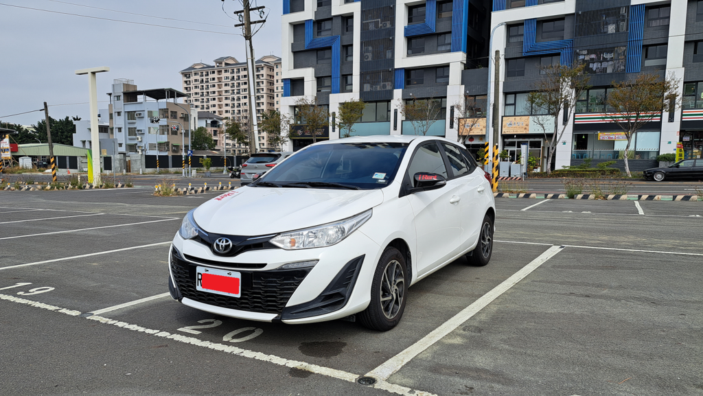 分享 iRent 租車Toyota Yaris 大致流程和須