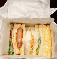 https://images.plurk.com/2IciuerAQJzzsh1BPLqknd.jpg