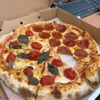 https://images.plurk.com/2IoTXbFmIfL3DLn1rQ7Xnw.jpg