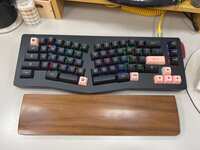 https://images.plurk.com/2Qcrt5NMY3t4ps9ufeJg1q.jpg