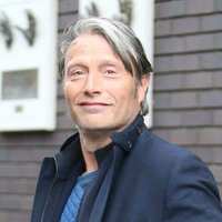 https://images.plurk.com/2Y4OzI2Jv0ib6raro5ZlIP.jpg