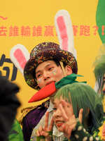 https://images.plurk.com/2p9f8shSuSyMAYvfoG2PyK.jpg