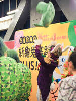 https://images.plurk.com/3HgJLGC1i2KtiPO9qvKH4i.jpg