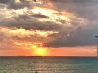 https://images.plurk.com/3Ym5sE4WNyiSUJ2jpetjbb.jpg