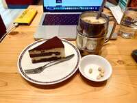 https://images.plurk.com/3mXhQVWGjnpTmFs8WHlpQQ.jpg