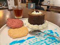 https://images.plurk.com/3qi8TKbYjDYY9uZWSx4lrG.jpg