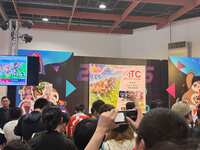 https://images.plurk.com/3vIP52RA7ZbPSWNhCRBfTp.jpg