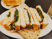 https://images.plurk.com/4KIKZUgARdh99jvQ7edFdx.jpg
