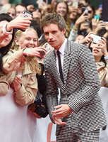 https://images.plurk.com/4WuHUBAVfDu1VJ9CTadnZq.jpg