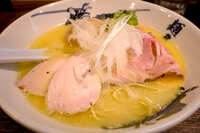 https://images.plurk.com/5RnHkES0jzPQTTpNun8x6s.jpg