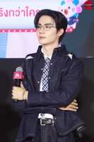 https://images.plurk.com/5fdmEp31ZxMGIoQLYdGRI4.jpg
