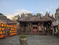 https://images.plurk.com/5sggE4SB8bUSDwqLoerNqJ.jpg
