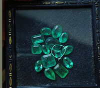 https://images.plurk.com/5xWpIzWjdBWblMSCJvEGIx.jpg