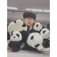 https://images.plurk.com/6HijoOn3CQkyXAMv9X0jab.jpg