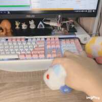 https://images.plurk.com/6Z1kNQUqnEDkAYYhhZwwci.gif