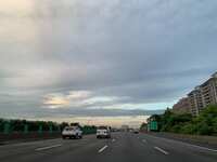 https://images.plurk.com/6c9FRh3ozzy9AY1r9SRNXV.jpg