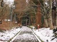 https://images.plurk.com/6tAmraIViwKasuwLy5kxBA.jpg