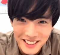https://images.plurk.com/7rlzbt5vK5HhJa7cMaiiDN.gif