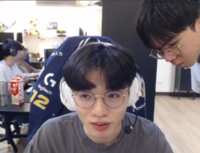 https://images.plurk.com/7yUinWMwdrHJFibqdBMNtl.png
