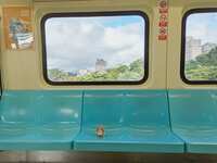 https://images.plurk.com/9LHSlPoUcnJrXazNPjeie.jpg