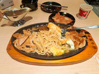 https://images.plurk.com/dWBYAtkeq3gji643Vc9HR.jpg